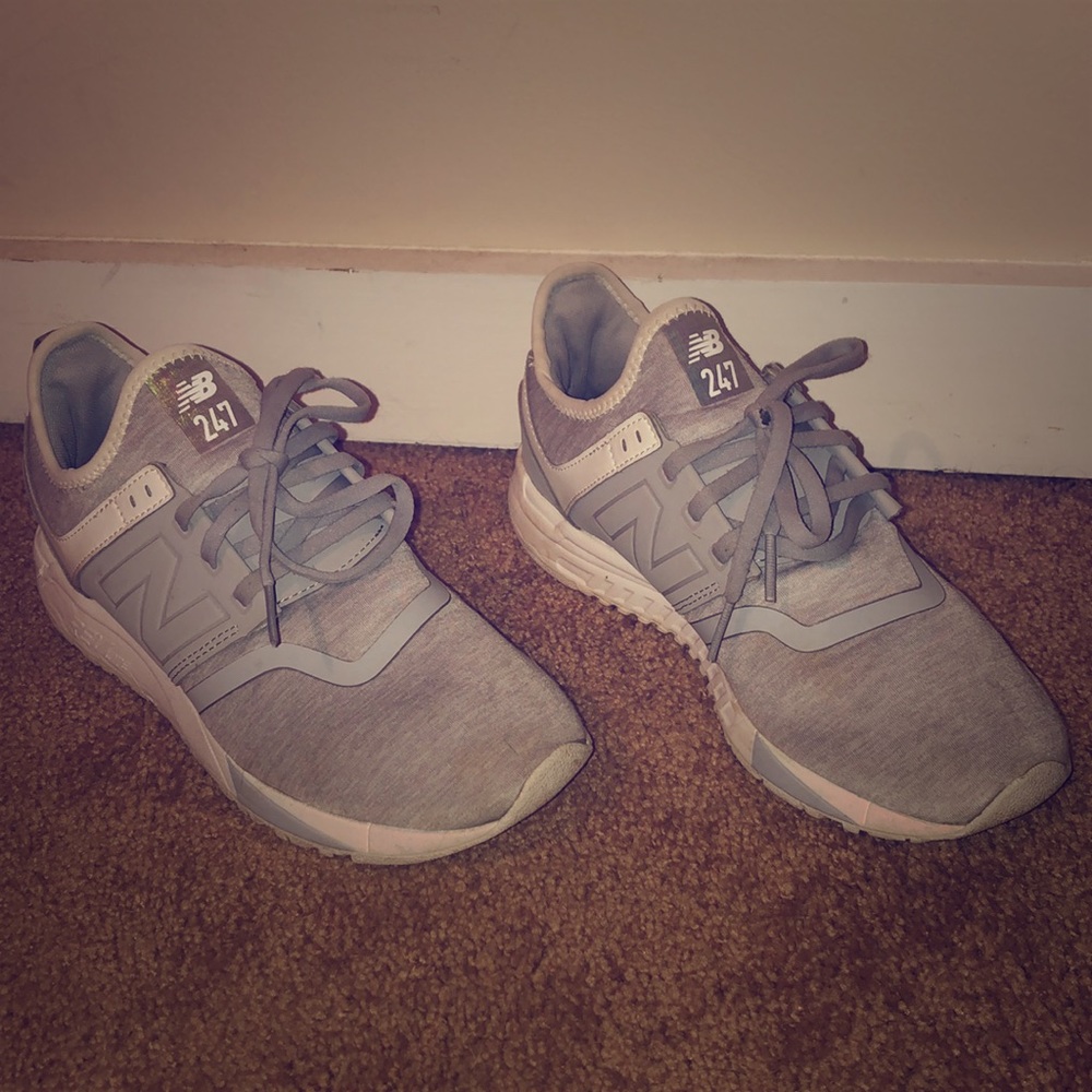 New Balance 247 Revlite Sneakers
